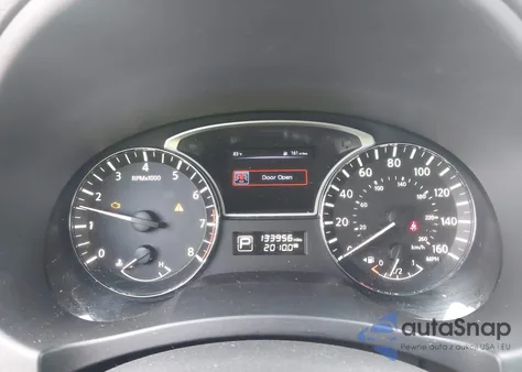 2015 Nissan Altima 2.5/2.5 S/2.5 Sl/2.5 Sv из США, поврежденный, VIN 1N4AL3AP3FC233151